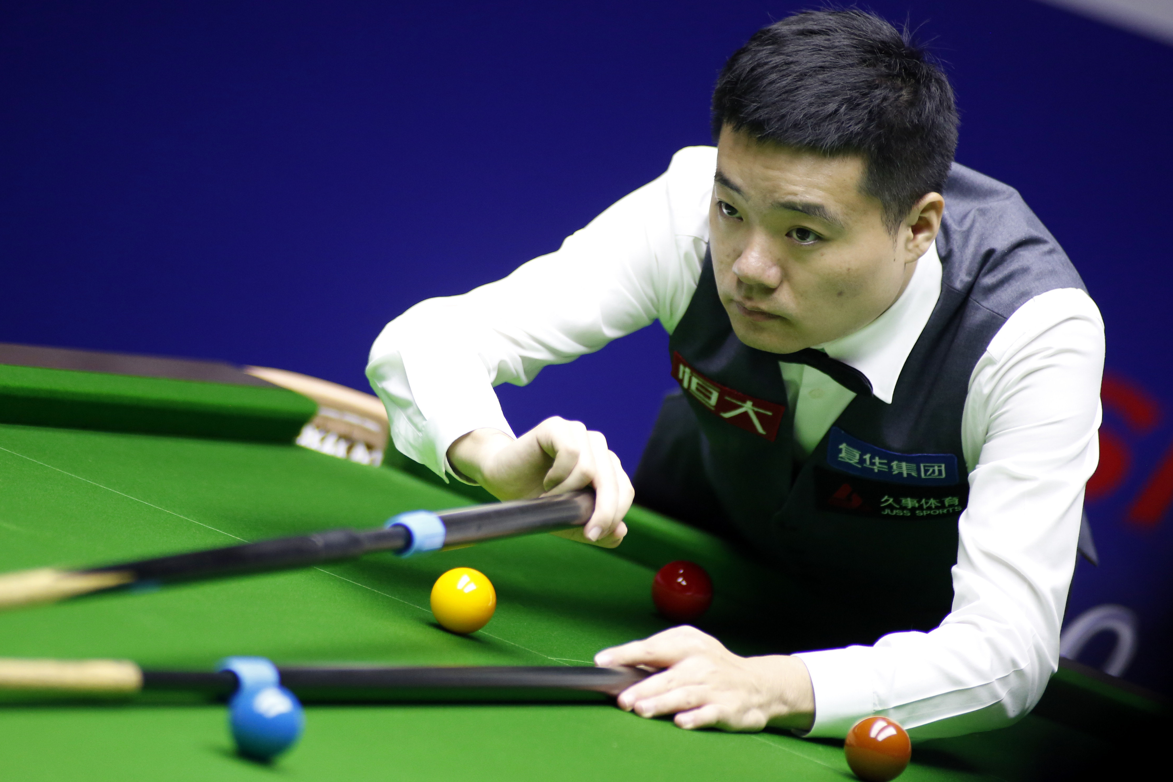 亨德森在英 亨德森在英