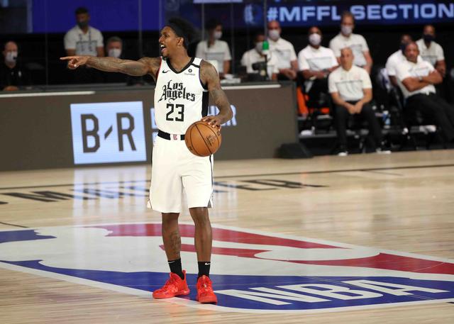 间都领先其 间都领先其