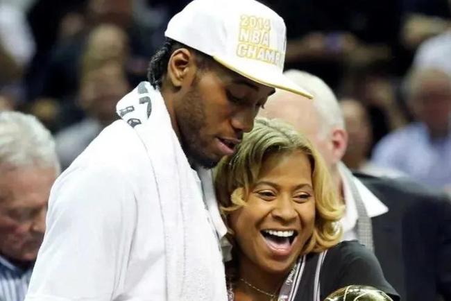 布伦森通过 布伦森通过