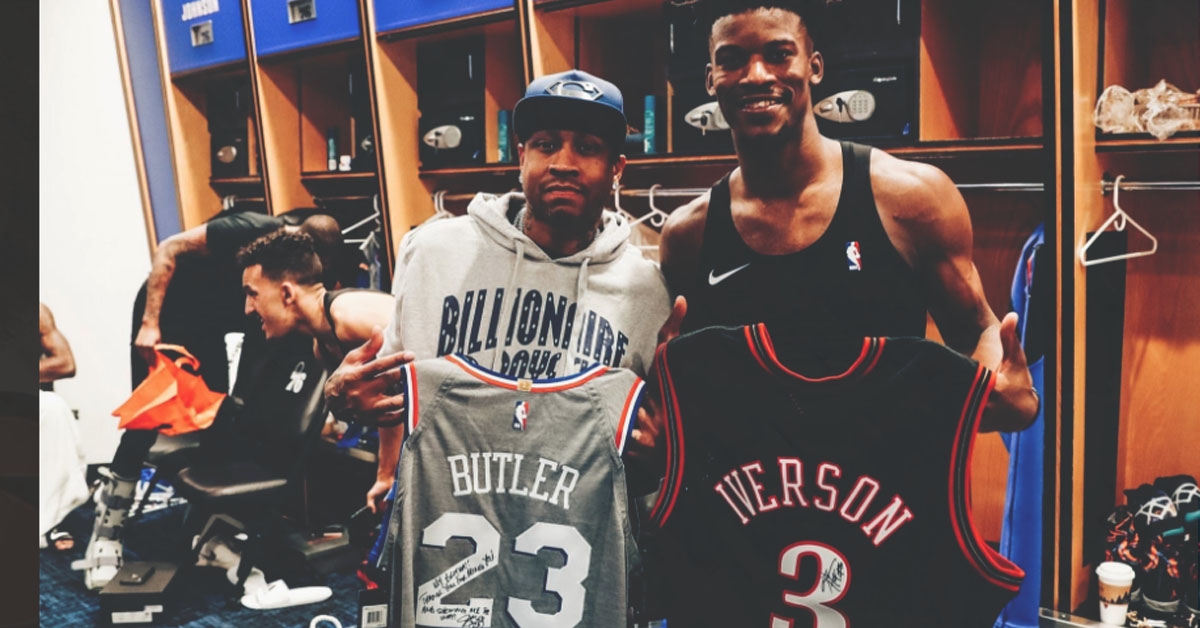 嵌入比赛场 嵌入比赛场